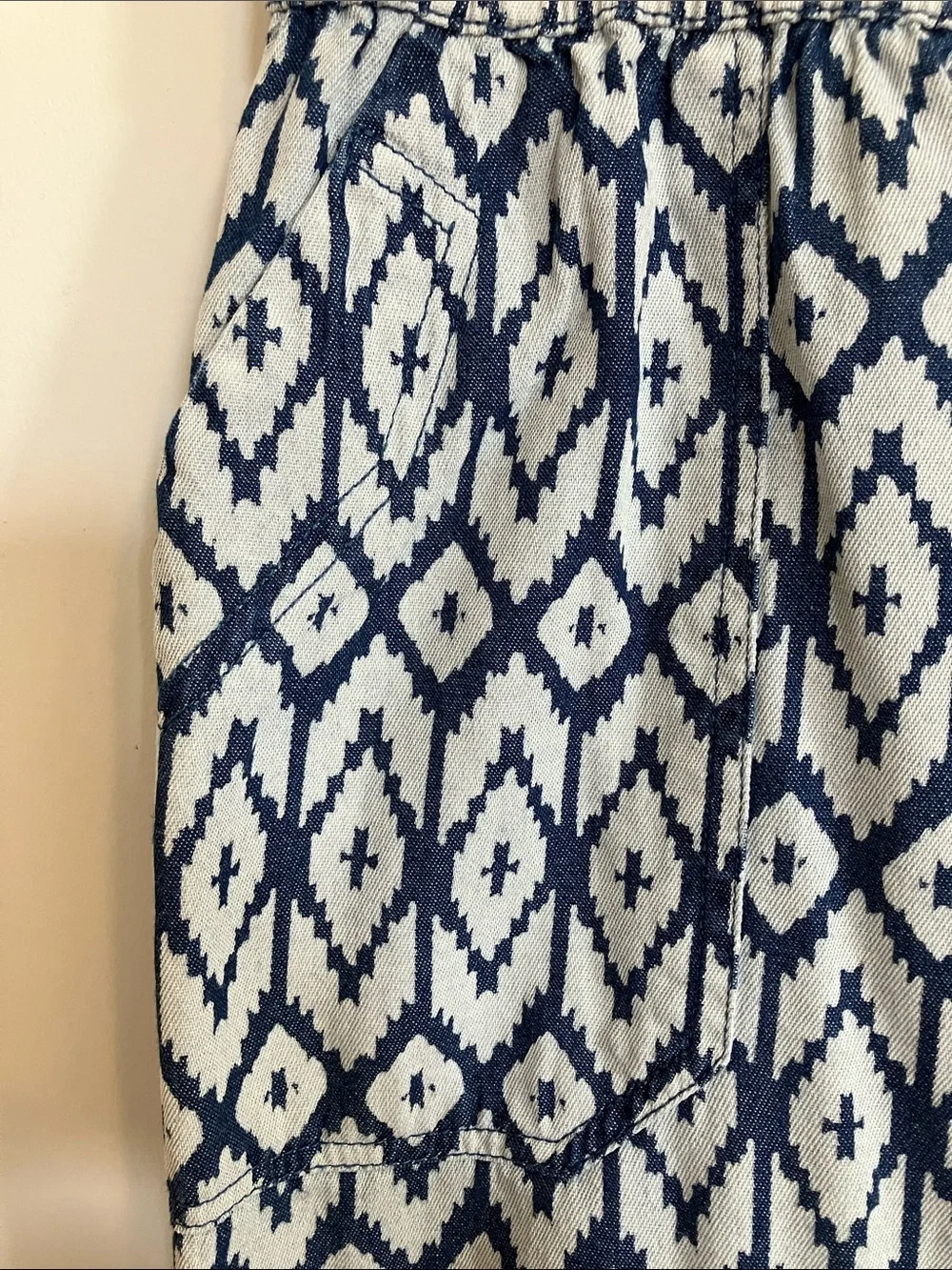 Studio West Navy and White Ikat Print Mini Skirt
